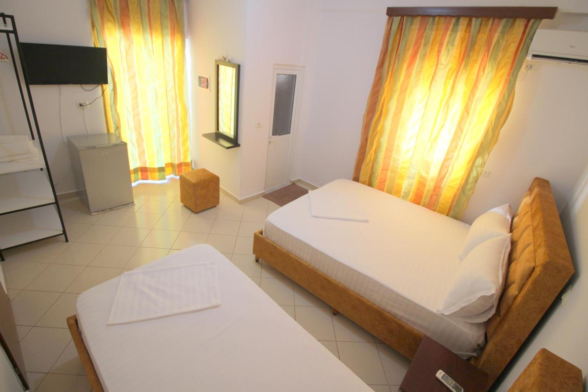 Lengu Holidays Houses Sarandë Buitenkant foto