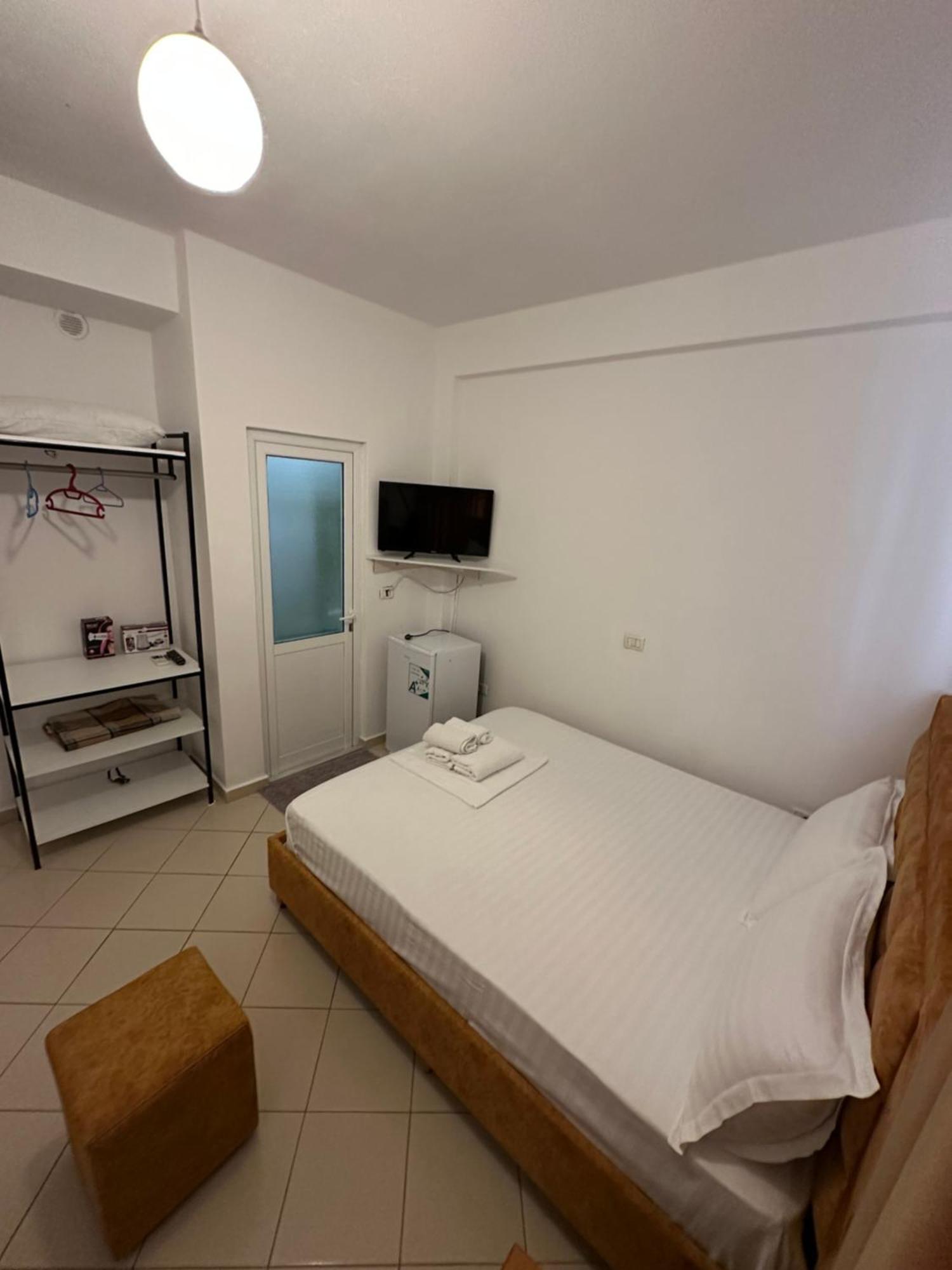 Lengu Holidays Houses Sarandë Kamer foto